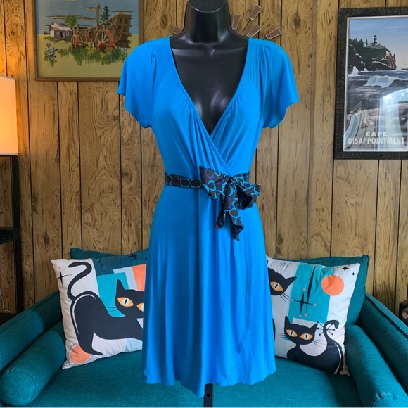 Banana Republic Retro Faux Wrap Dress - Picture 4 of 12
